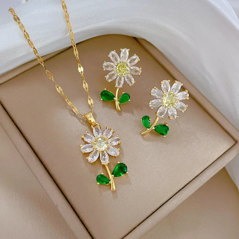 Classic Green Leaf Flower Set